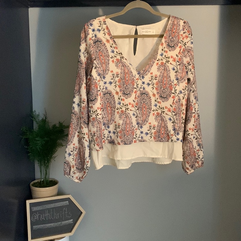 Abercrombie & Fitch Paisley Blouse Long Sleeve Orange, Blue, & Cream Size S